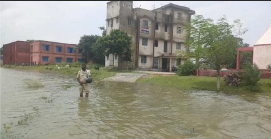Flood continues to wreak havoc in Bihar