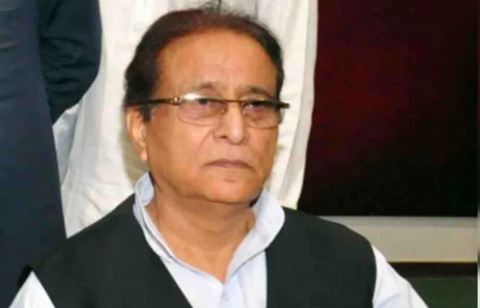 Azam Khan's pain erupts after wandering around the courts