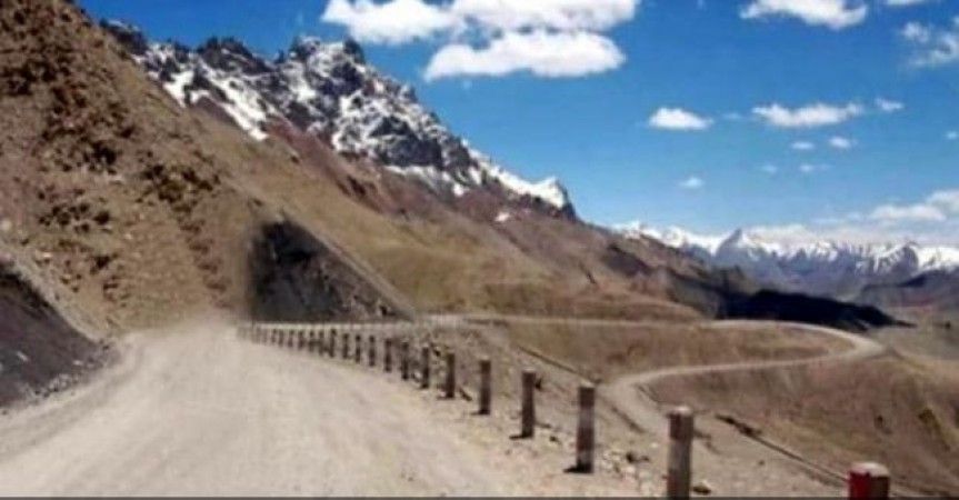 Tension continues in Ladakh, China builds 20 KM road on Himachal border