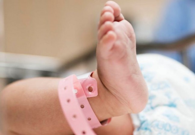 Maharashtra: Coronavirus reaches pregnant woman's fetus, baby girl reported positive