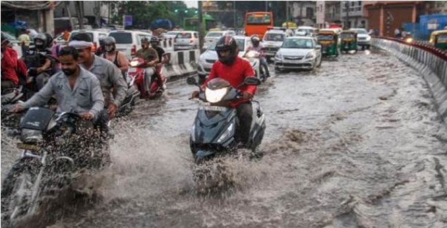 Stir in Arabian Sea increased trouble, heavy rain alert in 4 states including Delhi