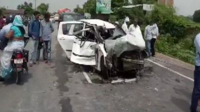 Unnao rape victim car accident, Congress leader arrived at Trauma Centre