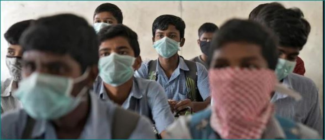 महाराष्ट्र: स्कूल खुलते ही फूटा कोरोना बम, 613 बच्चे कोरोना संक्रमित