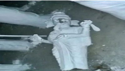 Karnataka: In 'Mini Tirupati' temple, miscreants smashed idols with rods, FIR registered against unknown miscreants.