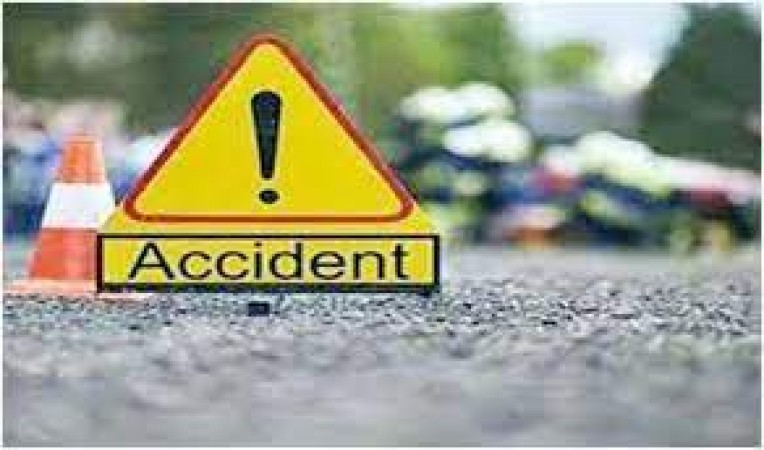 Tragic accident in Pathankot, 1 killed as uncontrolled car fell from the bridge
