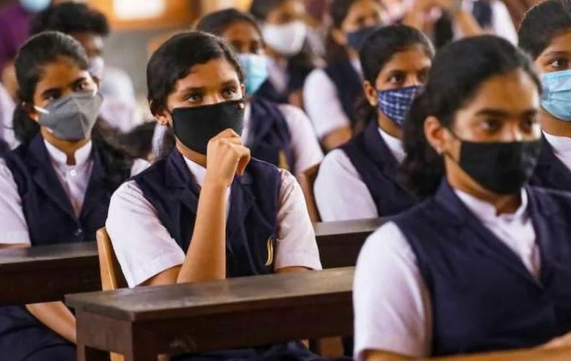 Gujarat Board cancels 12th exam after CBSE, lakhs of students got big relief