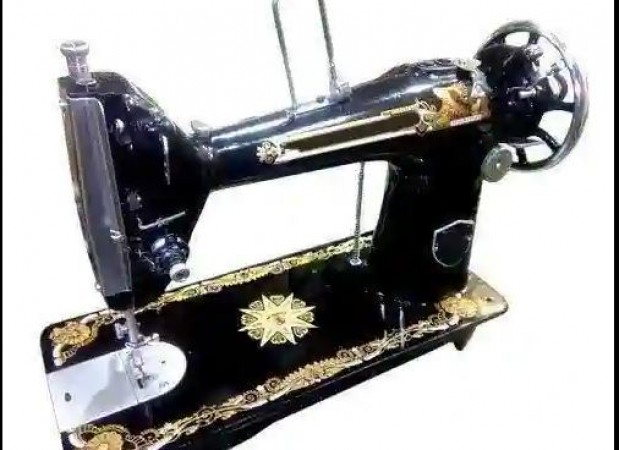 Government is giving sewing machines to women for free, know how you will get it?
