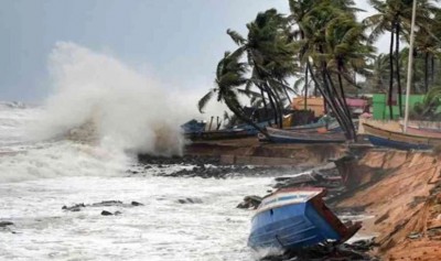 Cyclone Biparjoy: 37K Evacuated  from coastal area of Gujarat, Emergency Meeting Held