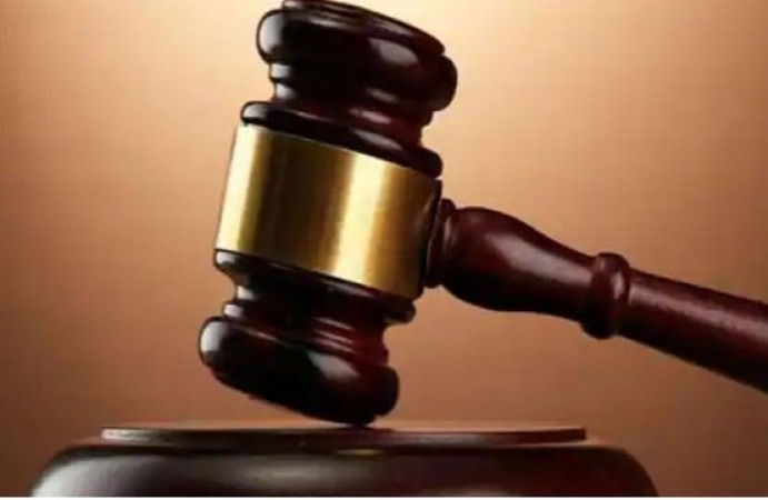 Meat was found in a cold drink bottle, the case reached the consumer court, verdict came after 15 years