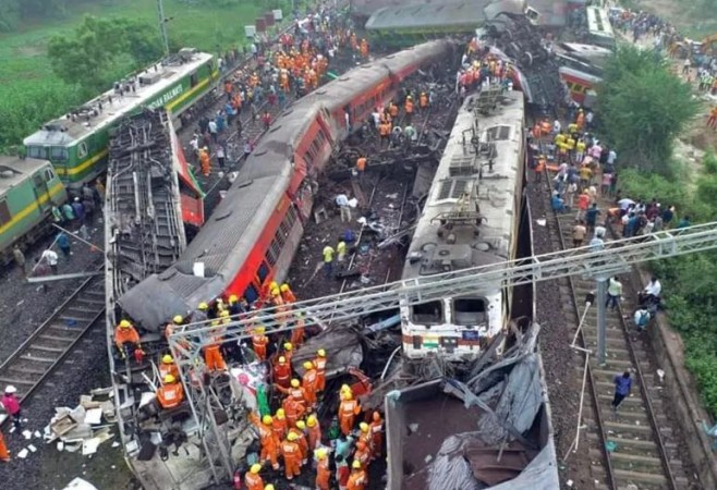 Who is responsible for 280 deaths? Evidence found by Railways – 