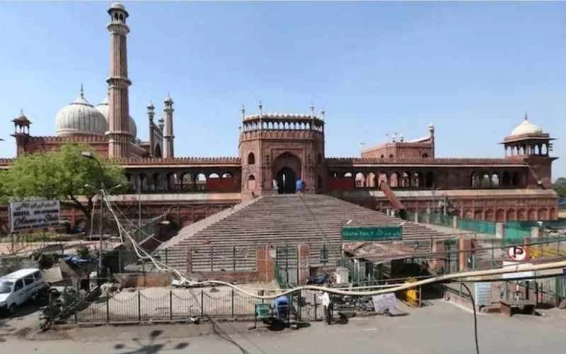 Shahi Imam Syed Bukhari's letter to PM Modi: Get Jama Masjid repaired from ASI