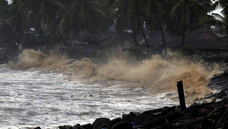 बंगाल की खाड़ी में फिर पनप रही आफत, इन राज्यों में भारी बारिश का अलर्ट