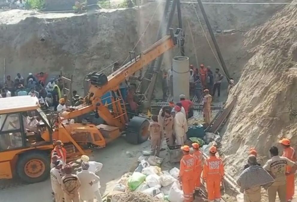 3-year-old stuck in Punjab borewell for over 110 hours rescued