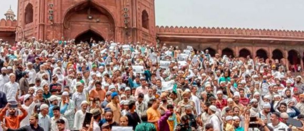 Delhi Police in action after Jama Masjid protest, accused to be arrested