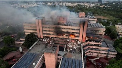 14 घंटे में शांत हुई सतपुड़ा भवन की आग, MP से दिल्ली तक मची हलचल
