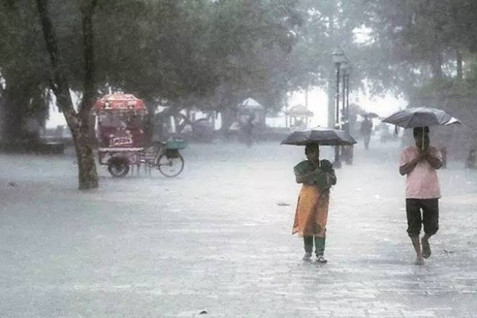 Monsoon reaches Gujarat, rain in many districts including Ahmedabad