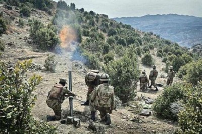 Pakistan again violates ceasefire, one Indian soldier martyred, three injured