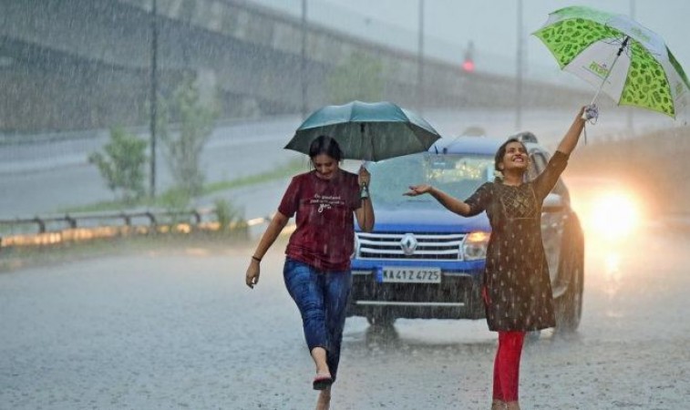 दिल्लीवासियों को अभी बारिश के लिए करना पड़ सकता है इंतज़ार, IMD ने जताया पूर्वानुमान