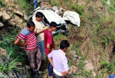 Two young men died due to car falling into ditch