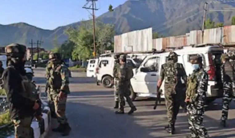 J&K: Encounter between terrorists and security forces in Naugam
