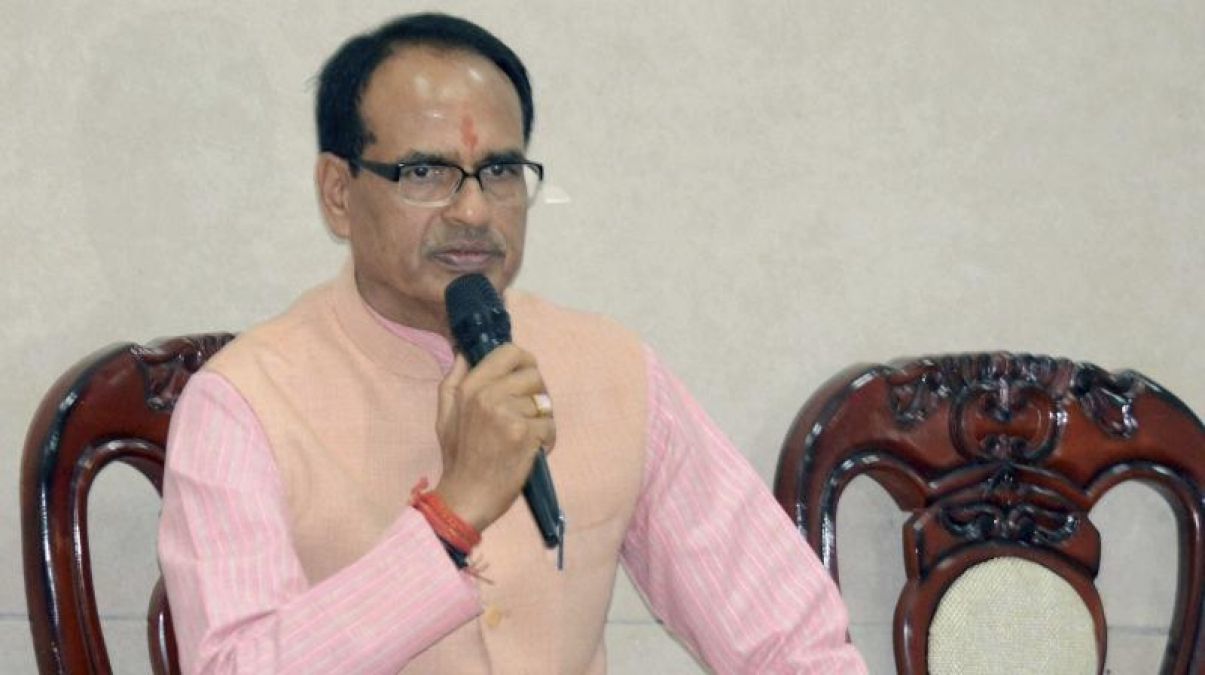 In support of tribals, Shivraj gave such warning to the Kamal Nath government