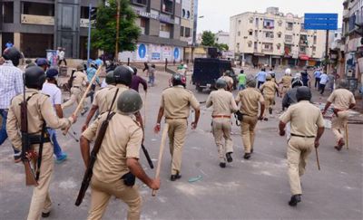Villagers outraged by killing of elderly pelted stones at police post in Mathura