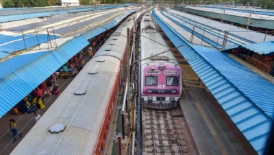 30 घंटे बाद शुरू हुआ मुंबई दिल्ली रेल यातायात