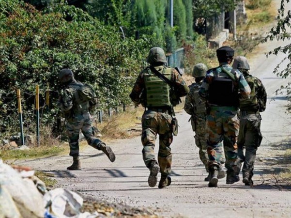 Terrorist attacks security forces during search operation, encounter in Kulgam