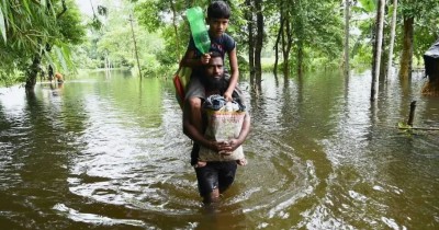 Assam reels under severe floods, 2 policemen washed away in water, 71 people killed so far