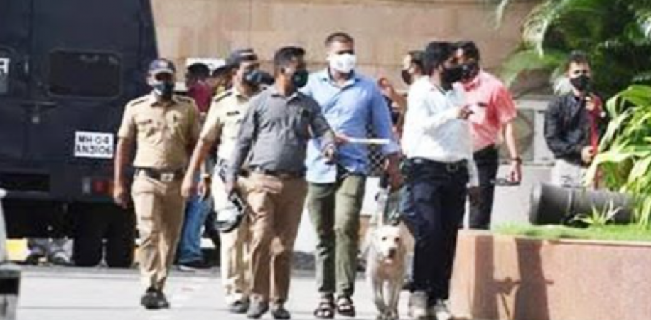 Mumbai ministry arrest accused for fooling about fake bomb threat