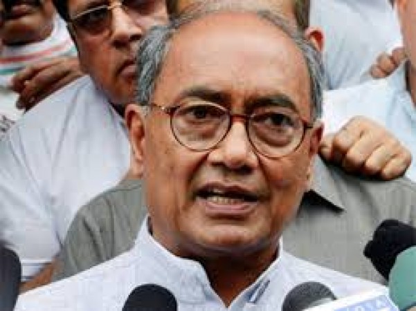 Digvijay Singh protests against rising petrol and diesel prices, marches on cycle