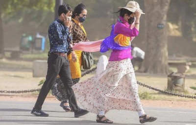 Delhi to face scorching heat throughout June: IMD