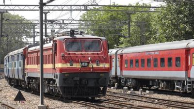 Train passengers face trouble, 15 trains running from Lucknow cancelled