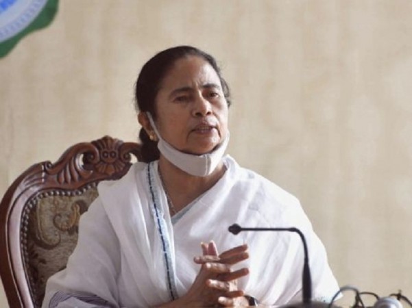 Mamata govt launches student credit card scheme, students will get Rs 10 lakh loan