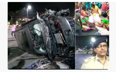 Car tramples killing 3 children injured angry mob gave driver death