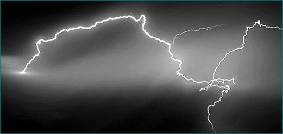 Bihar: 5 people died due to lightning
