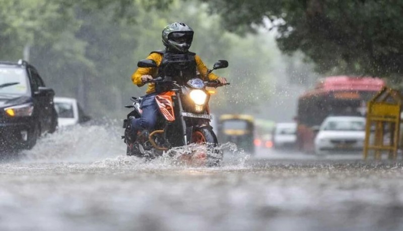 Delhiites, just bear the heat today.., will start raining from tomorrow: IMD