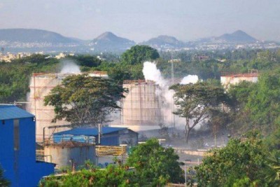 Tragic accident: Gas leak in factory of Vishakhapatnam, 2 died