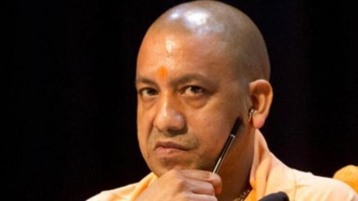 Yogi government gives blow to IPS officers including Rampur SP