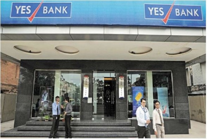 Rahul Gandhi targets Modi government on Yes Bank's financial crisis