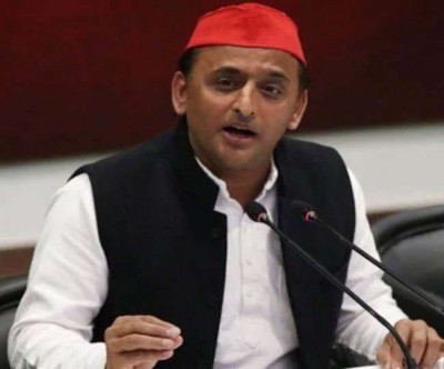 Akhilesh Yadav targets  BJP, says 'It is crushing the rights of citizens'
