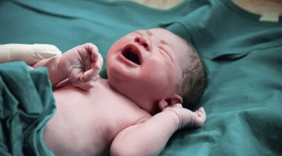 Baby was born dead from mother's womb, then miracle happened