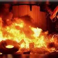 Roorkee: Severe fire breaks out in sweet shop at late night