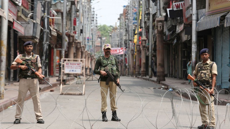 जम्मू कश्मीर पुलिस की बड़ी कामयाबी, जैश के तीन समर्थक गिरफ्तार