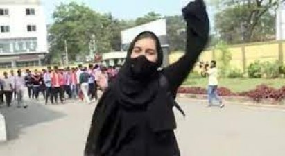 'Hijab girl' Muskan was about to attend a gathering in Maharashtra, police stopped