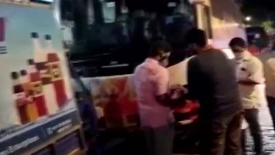 Controversy ahead of IPL, MNS activists vandalise Delhi Capitals bus