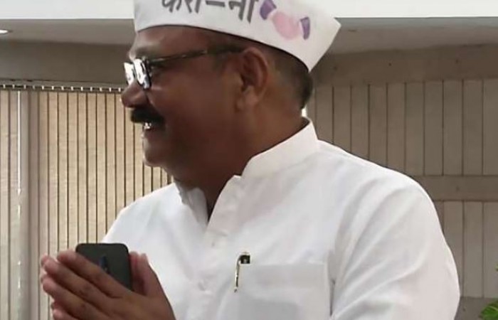 BJP parliamentary party meeting today, this MP wore unique cap