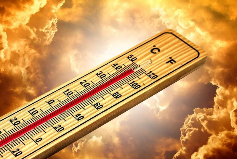 भारत की इन जगहों पर टूटा गर्मी का रिकॉर्ड, 44.5°C पर पहुंच गया पारा