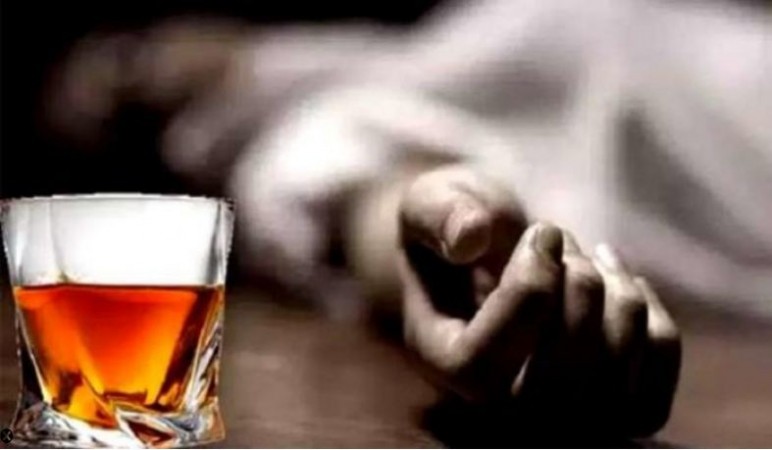 2 people killed, 4 hospitalized after drinking raw liquor in Chitrakoot