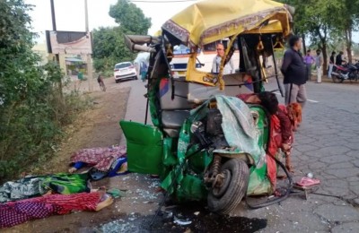 13 people killed on spot in tragic road accident, auto-bus collision in Gwalior